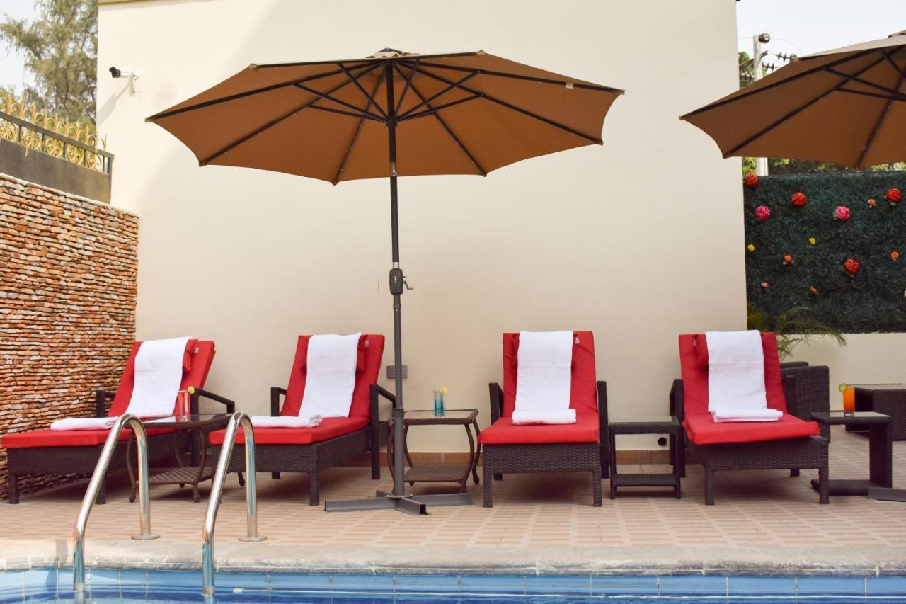 Qualibest Grand Hotels Abuja Exterior foto